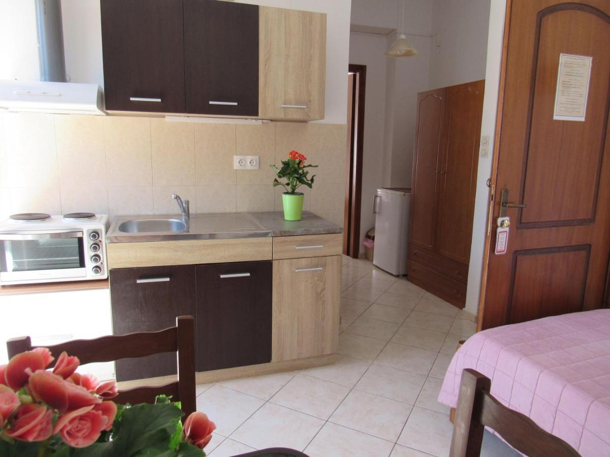 Athina Rethymno Exterior foto