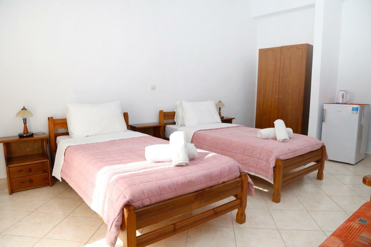 Athina Rethymno Exterior foto
