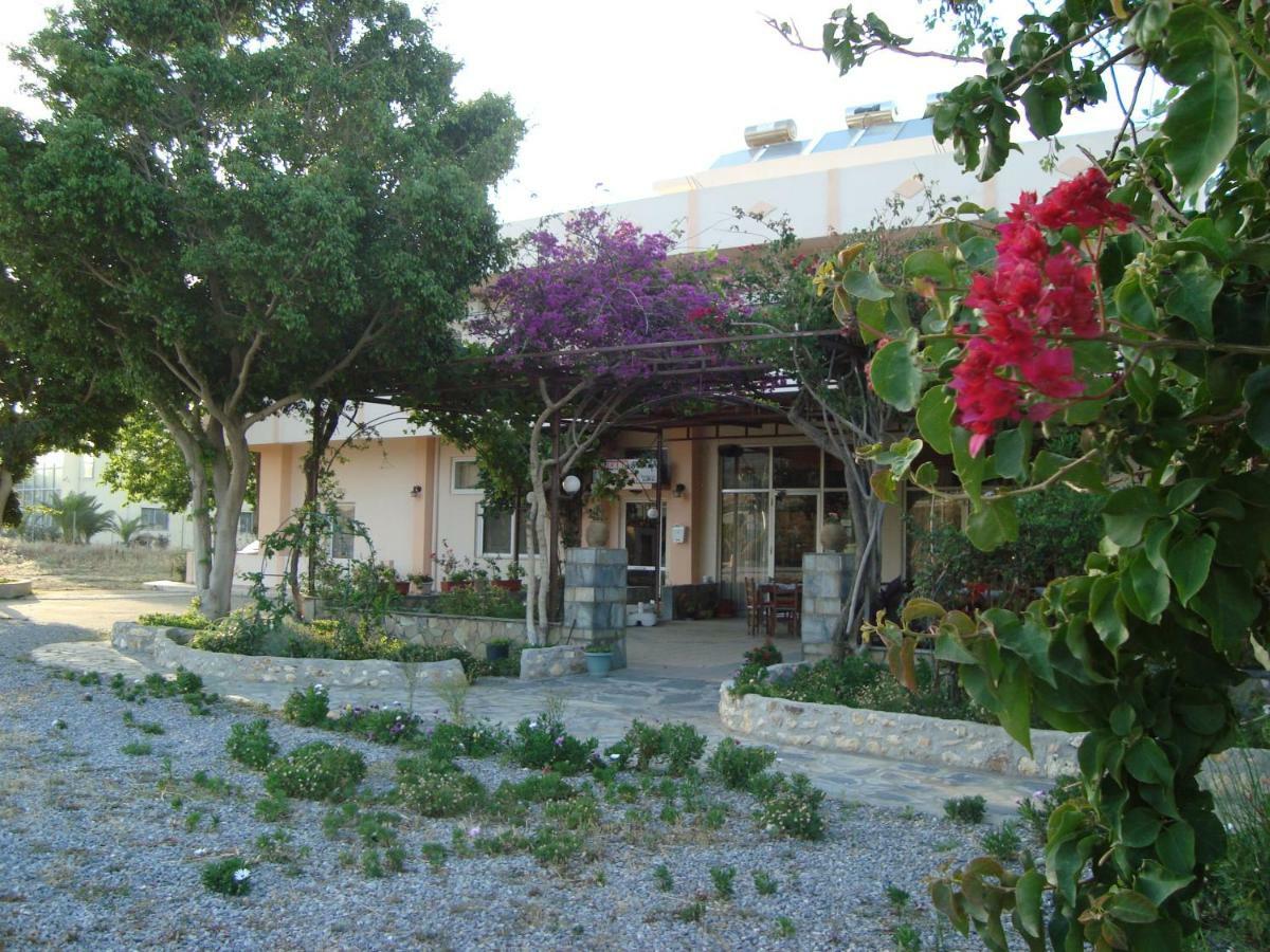 Athina Rethymno Exterior foto